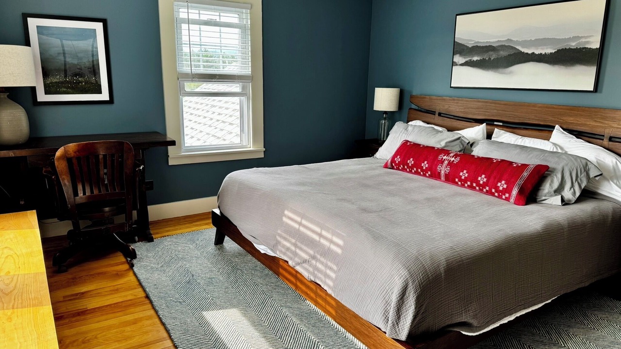 Photo of Bedroom in South Londonderry