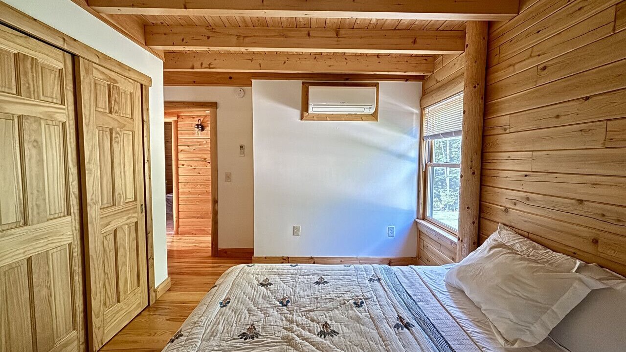 Photo of Bedroom in Freeport