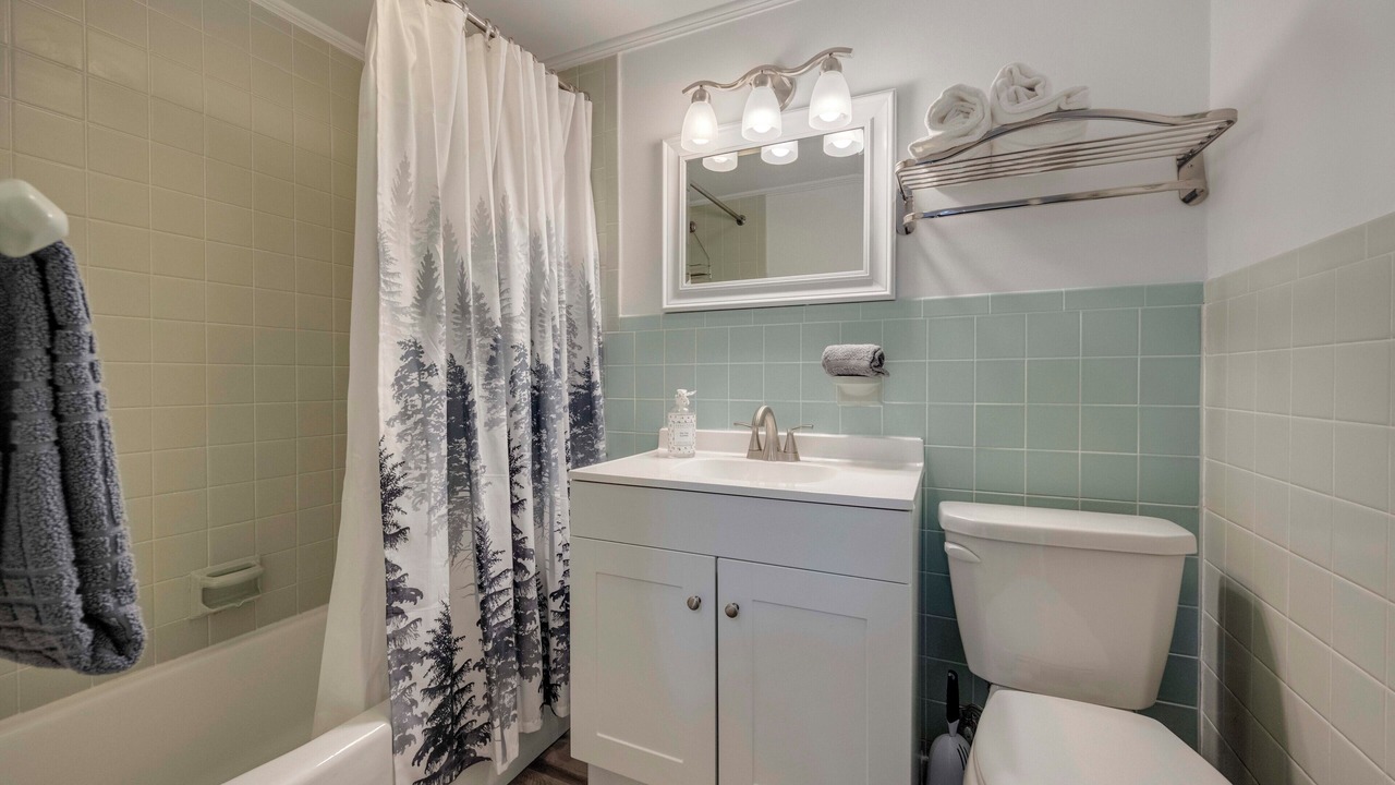 Photo of Bathroom in Lake Harmony Estates