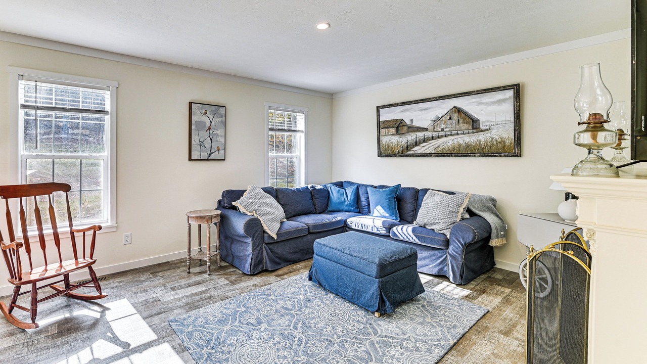 Photo of Livingroom in Stephentown