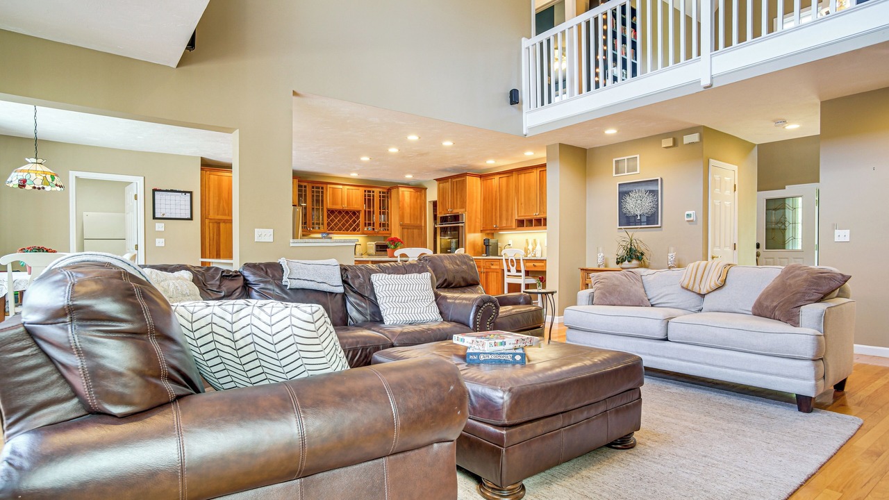 Photo of Livingroom in Hatchville