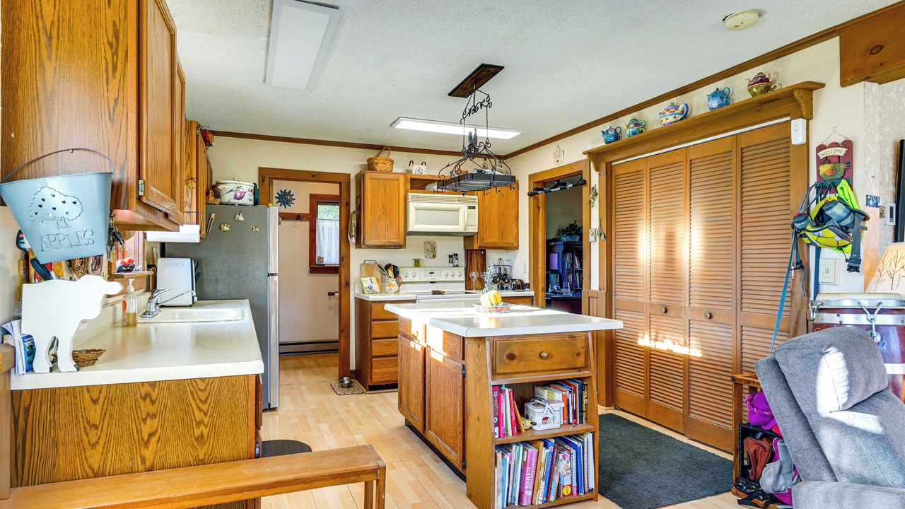 Photo of Kitchen in Town of Hebron