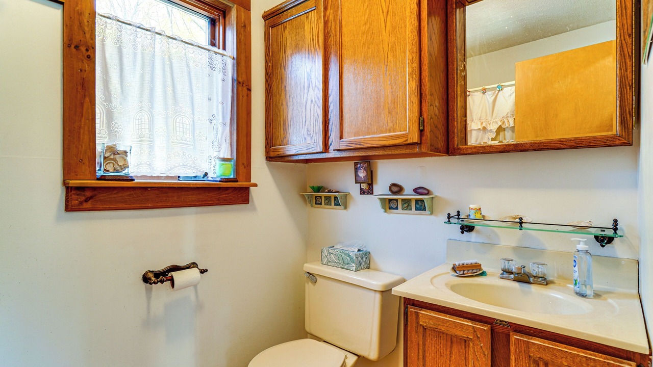 Photo of Bathroom in Town of Hebron