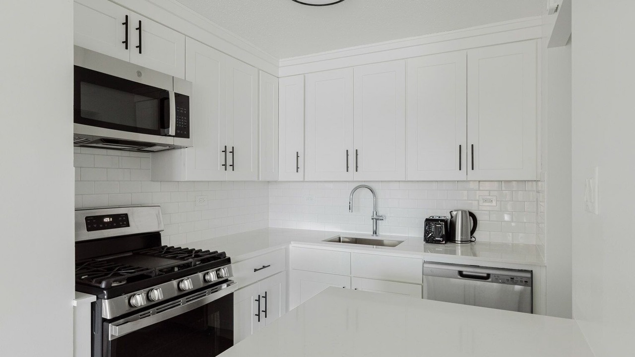 Photo of Kitchen in Peter Cooper Village