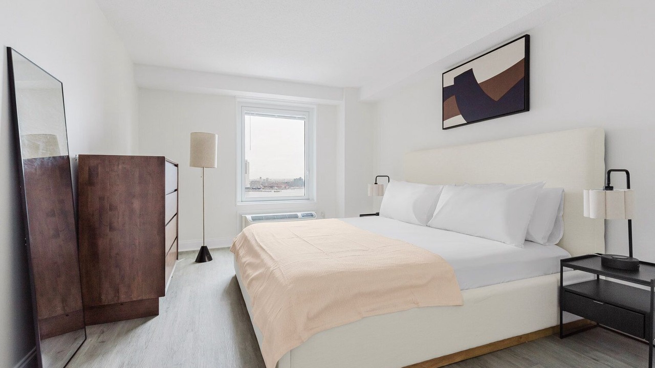 Photo of Bedroom in Peter Cooper Village