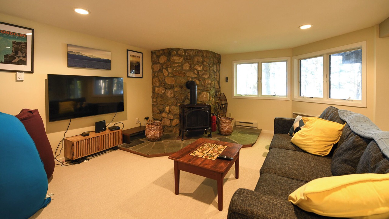 Photo of Livingroom in Bridgton