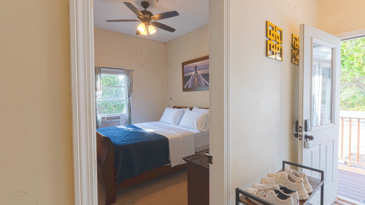 Photo of Bedroom in Rumford Center