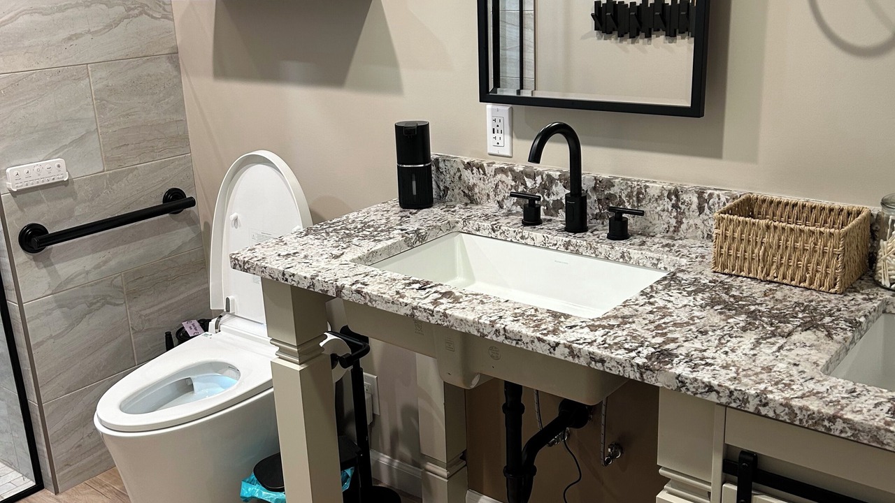 Photo of Bathroom in Cooperstown