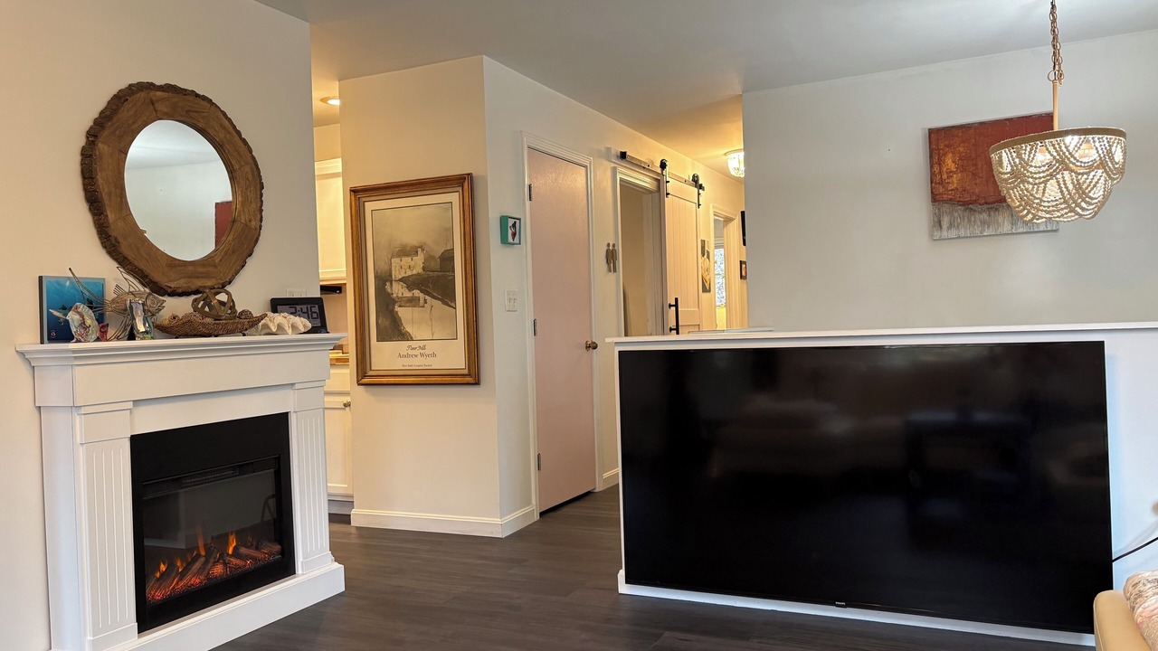 Photo of Livingroom in East Corinth