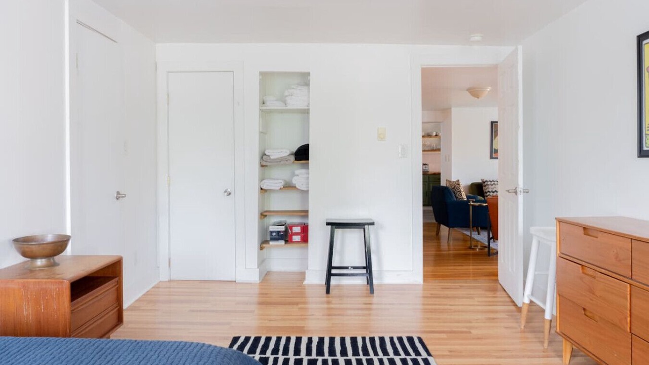 Photo of Bedroom in Hudson