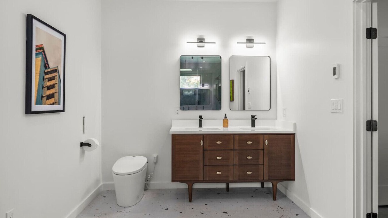 Photo of Bathroom in Hudson
