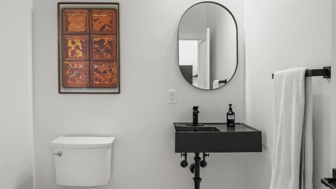 Photo of Bathroom in Hudson