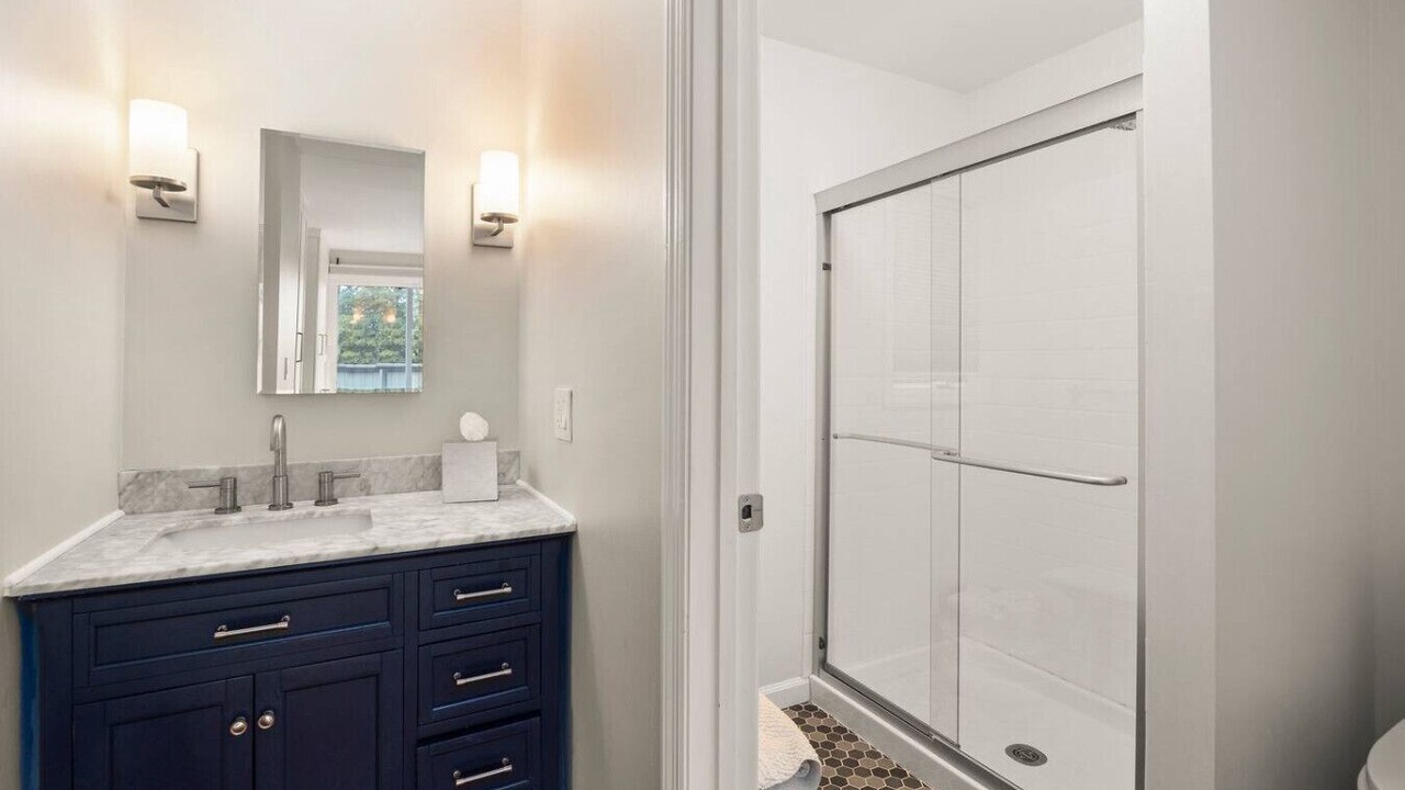 Photo of Bathroom in Hudson