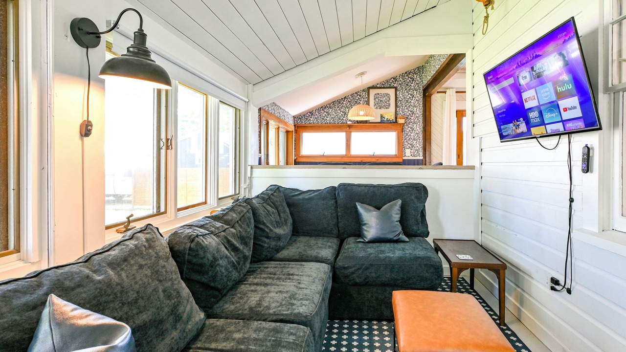 Photo of Livingroom in Camp Ellis