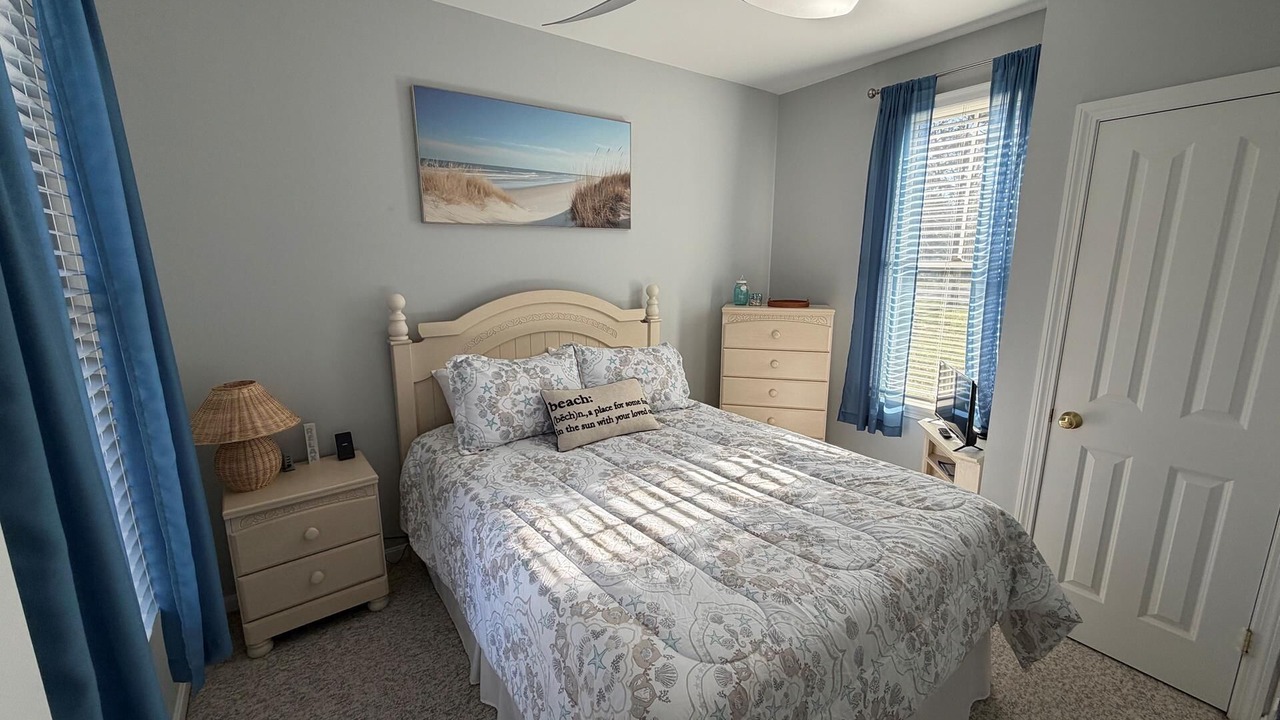 Photo of Bedroom in Summer Village