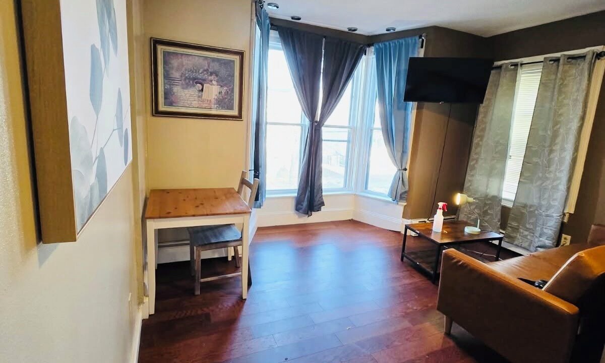 Photo of Livingroom in Providence