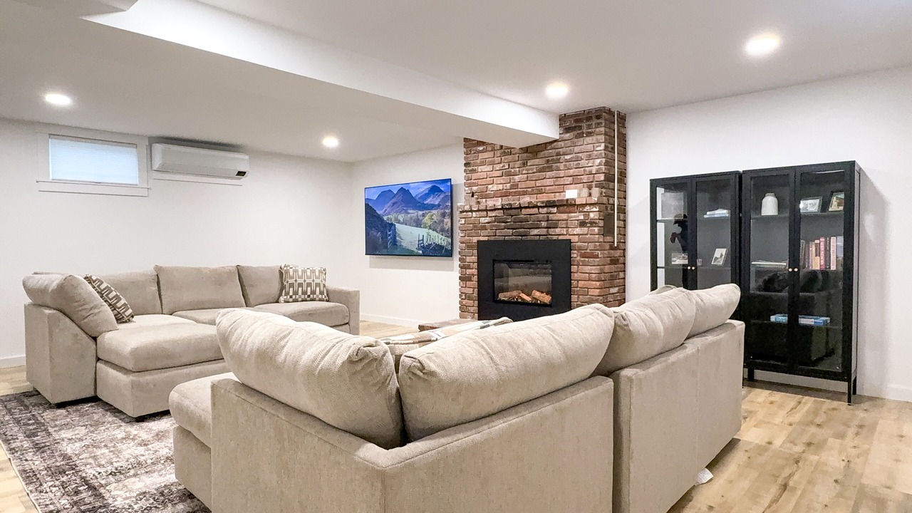 Photo of Livingroom in Lower Village