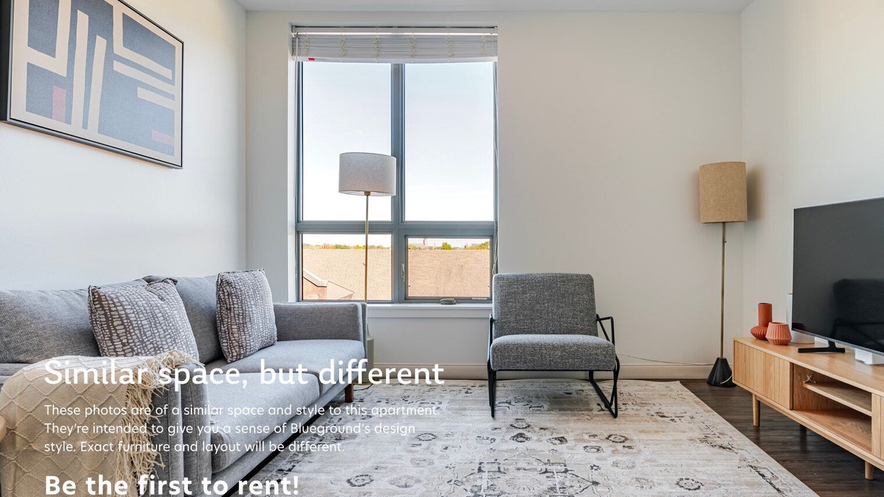 Photo of Livingroom in Newtonville