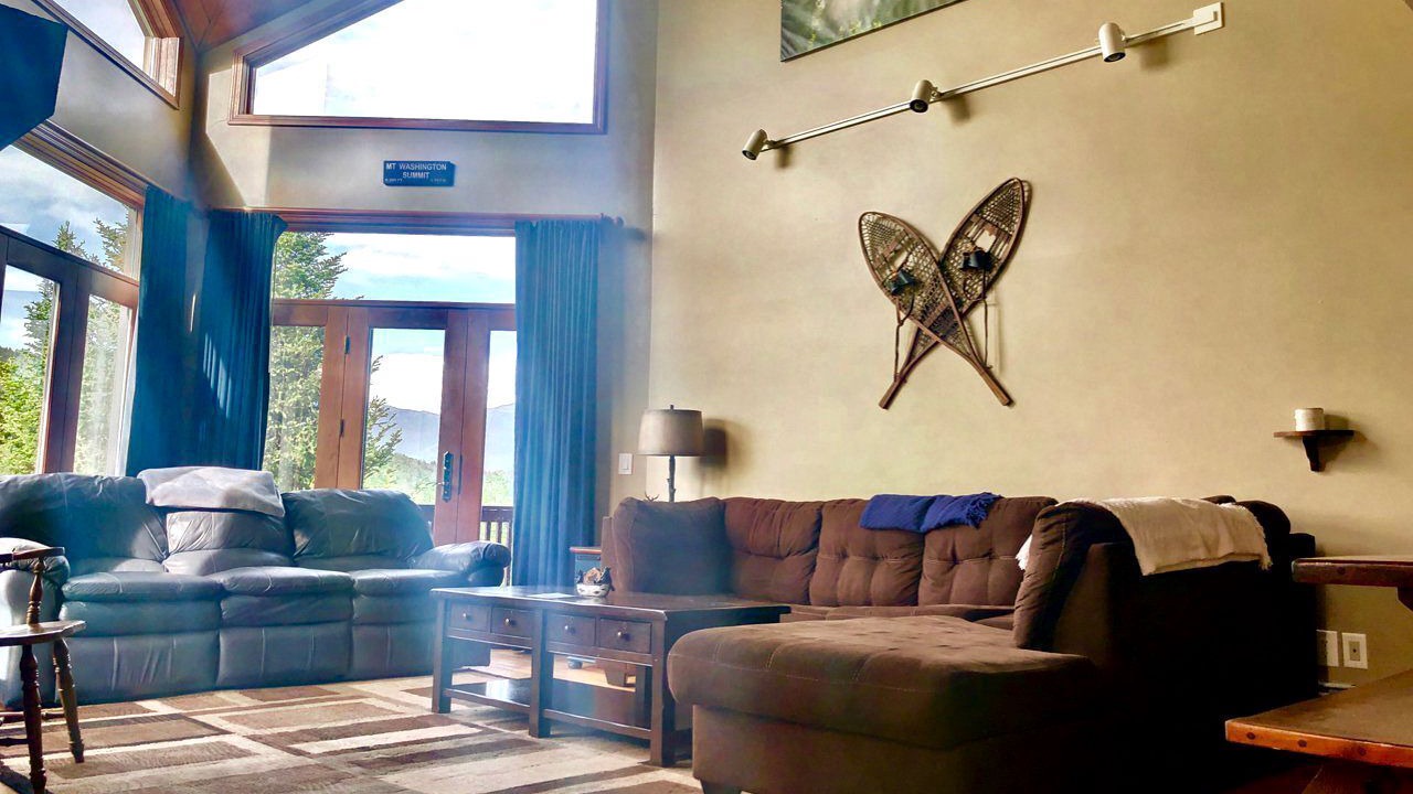 Photo of Livingroom in Carroll