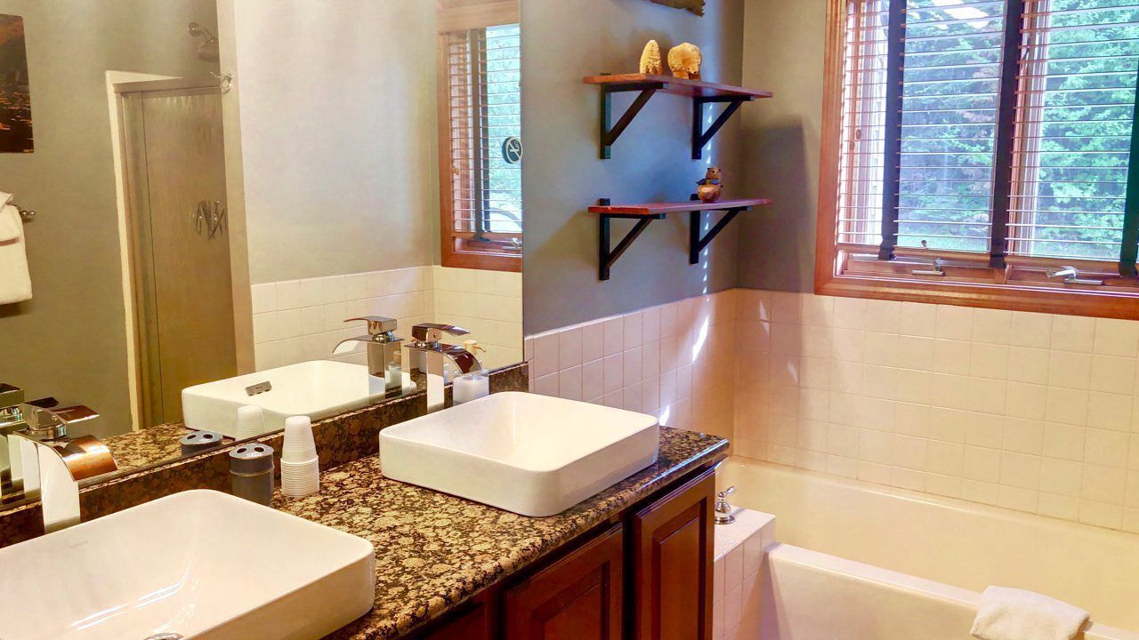 Photo of Bathroom in Carroll
