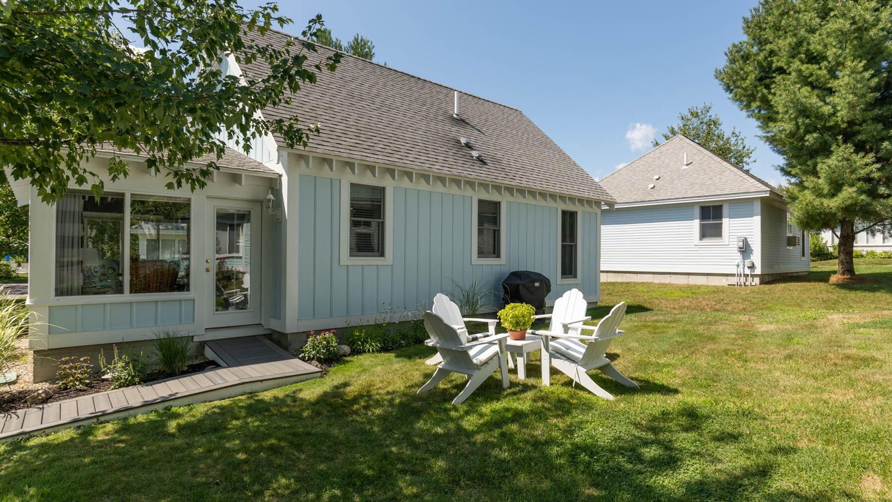 Photo of Outdoor in Summer Village