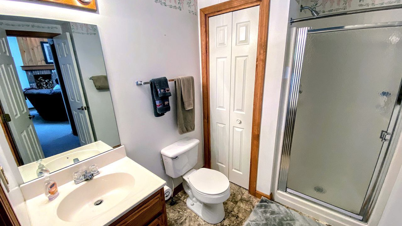 Photo of Bathroom in Carroll
