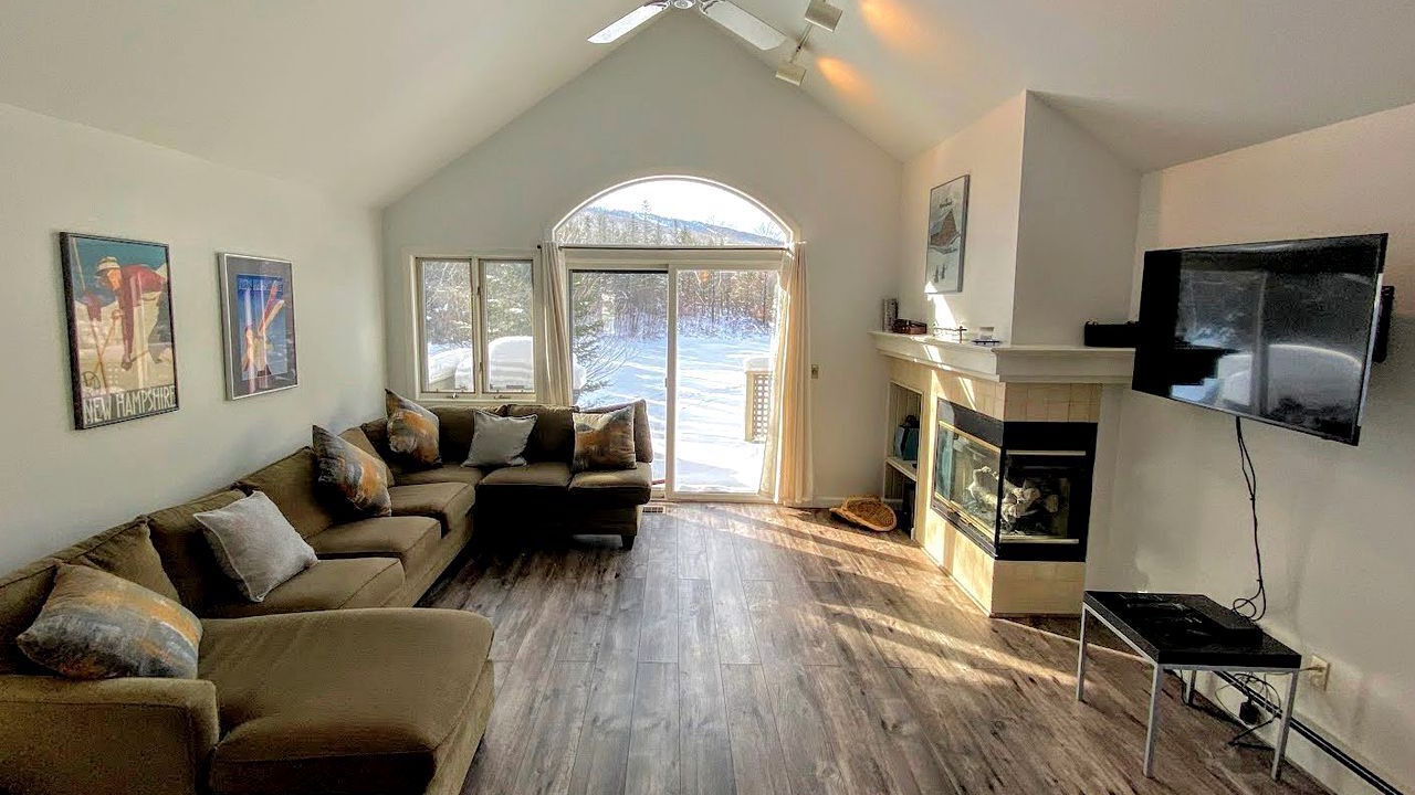Photo of Livingroom in Carroll