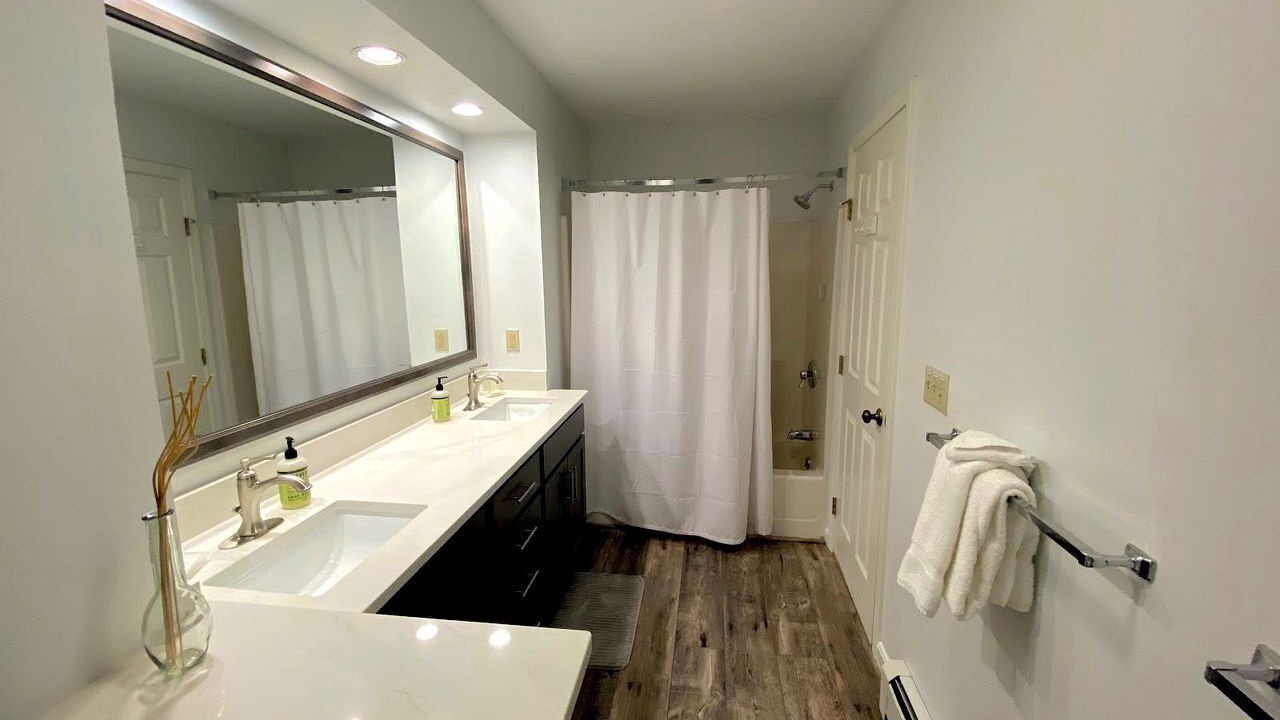 Photo of Bathroom in Carroll