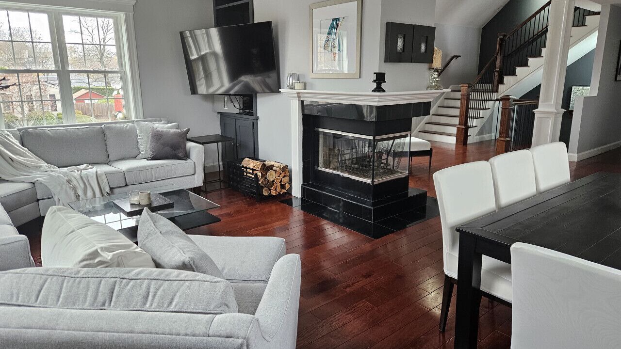 Photo of Livingroom in North Waltham