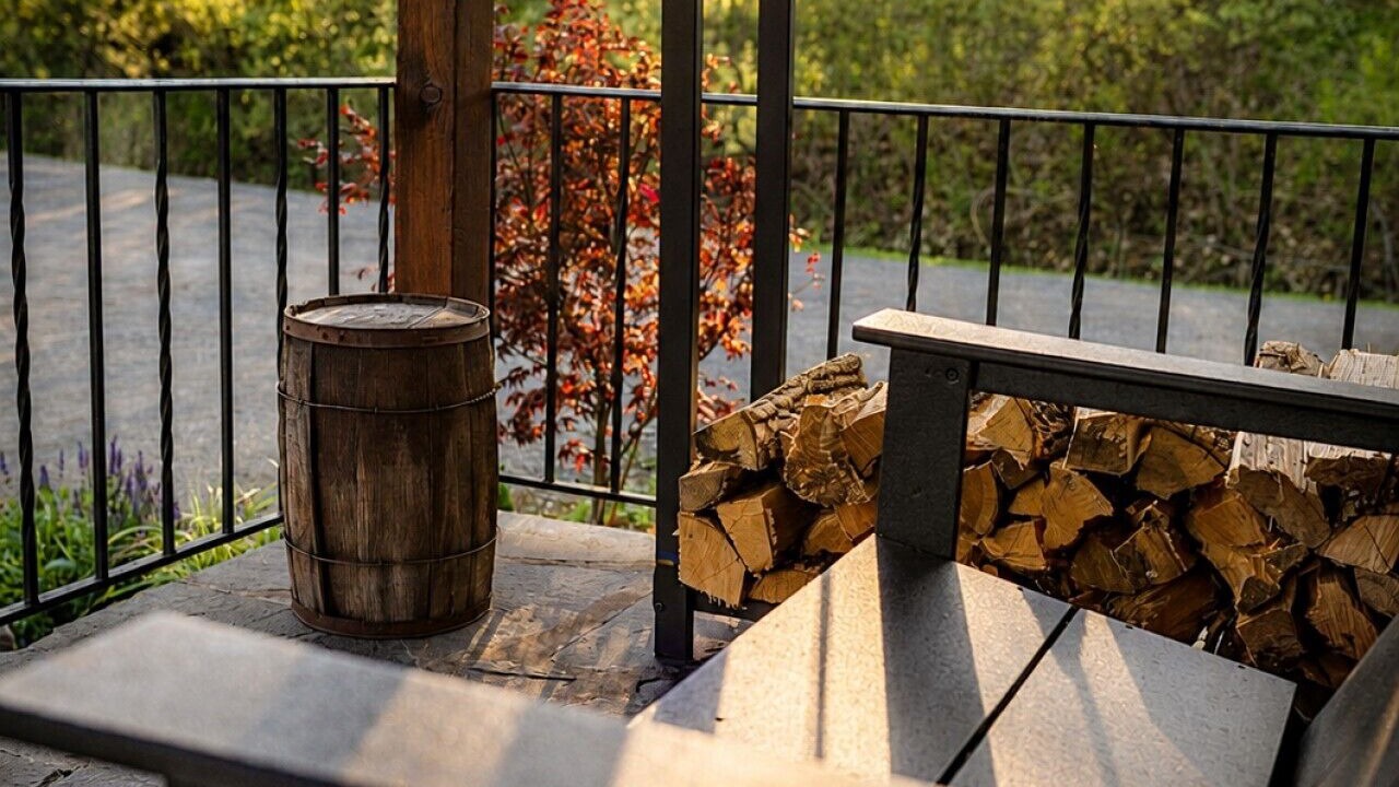 Photo of Patio Balcony in Fleischmanns