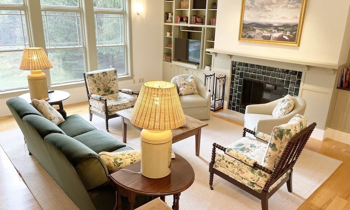 Photo of Livingroom in Mount Desert