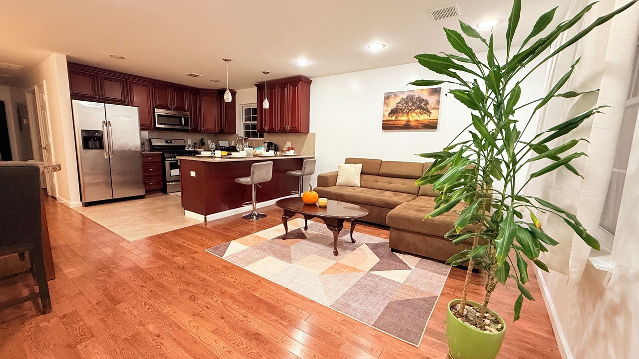 Photo of Livingroom in Guttenberg