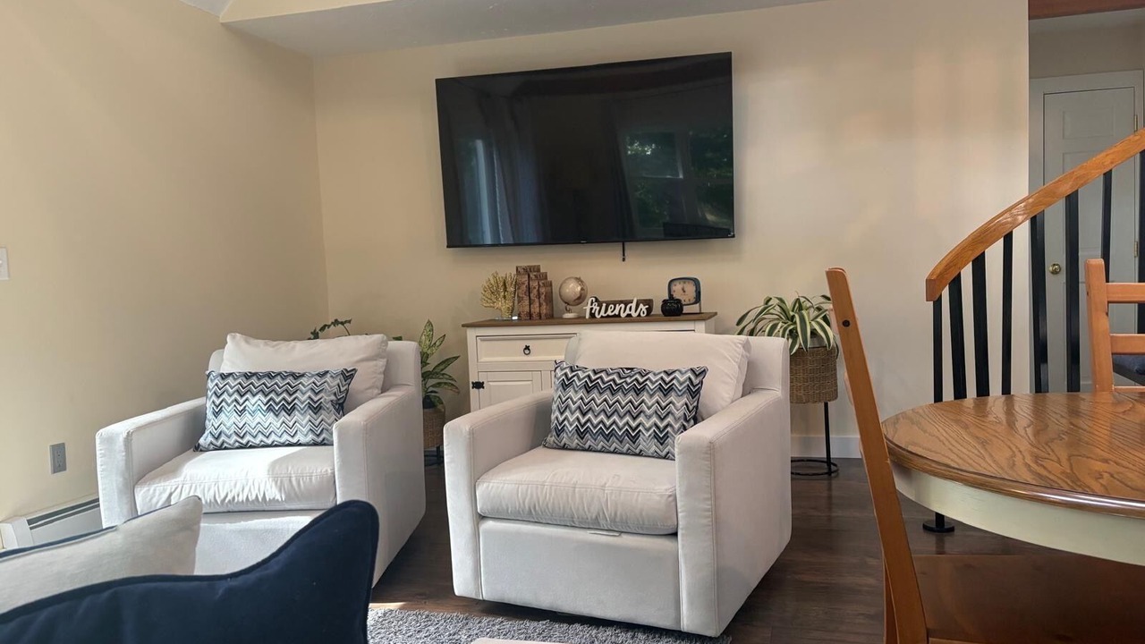 Photo of Livingroom in Vineyard Haven