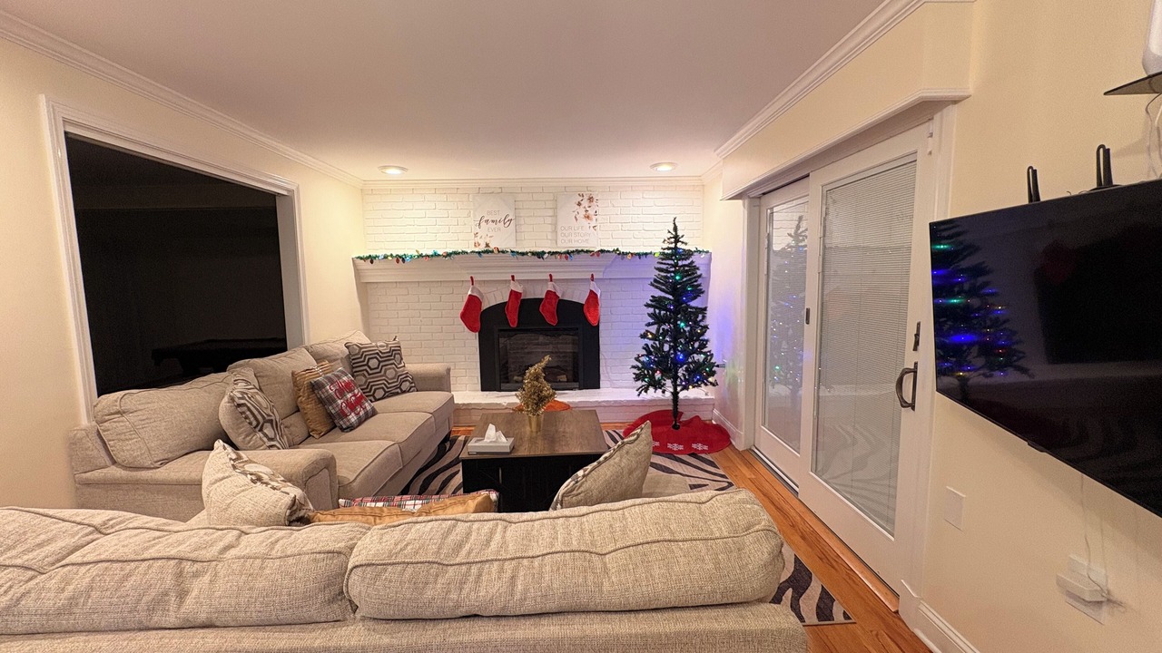 Photo of Livingroom in Watertown