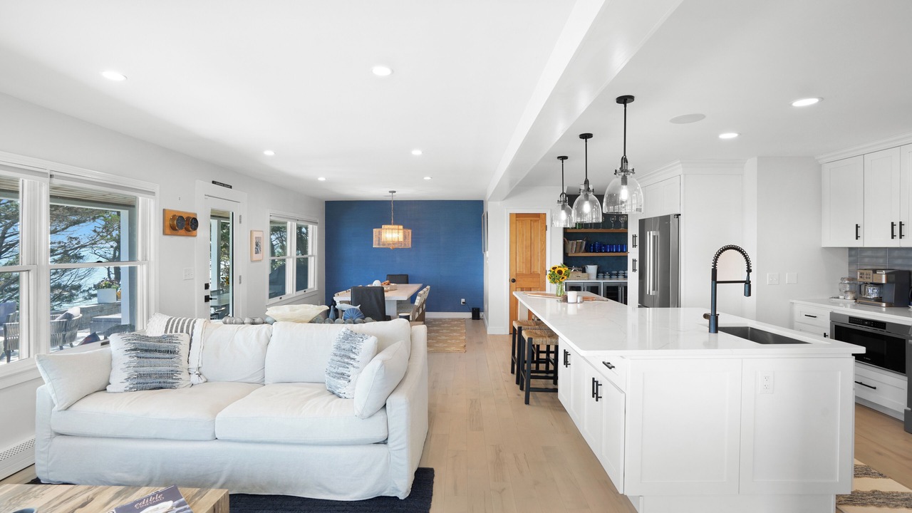 Photo of Livingroom in Oak Bluffs