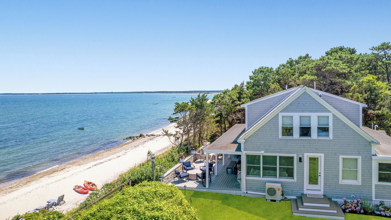 Photo of Others in Oak Bluffs