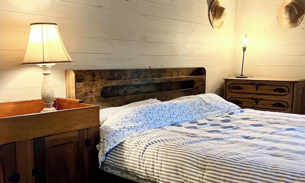 Photo of Bedroom in Lyme