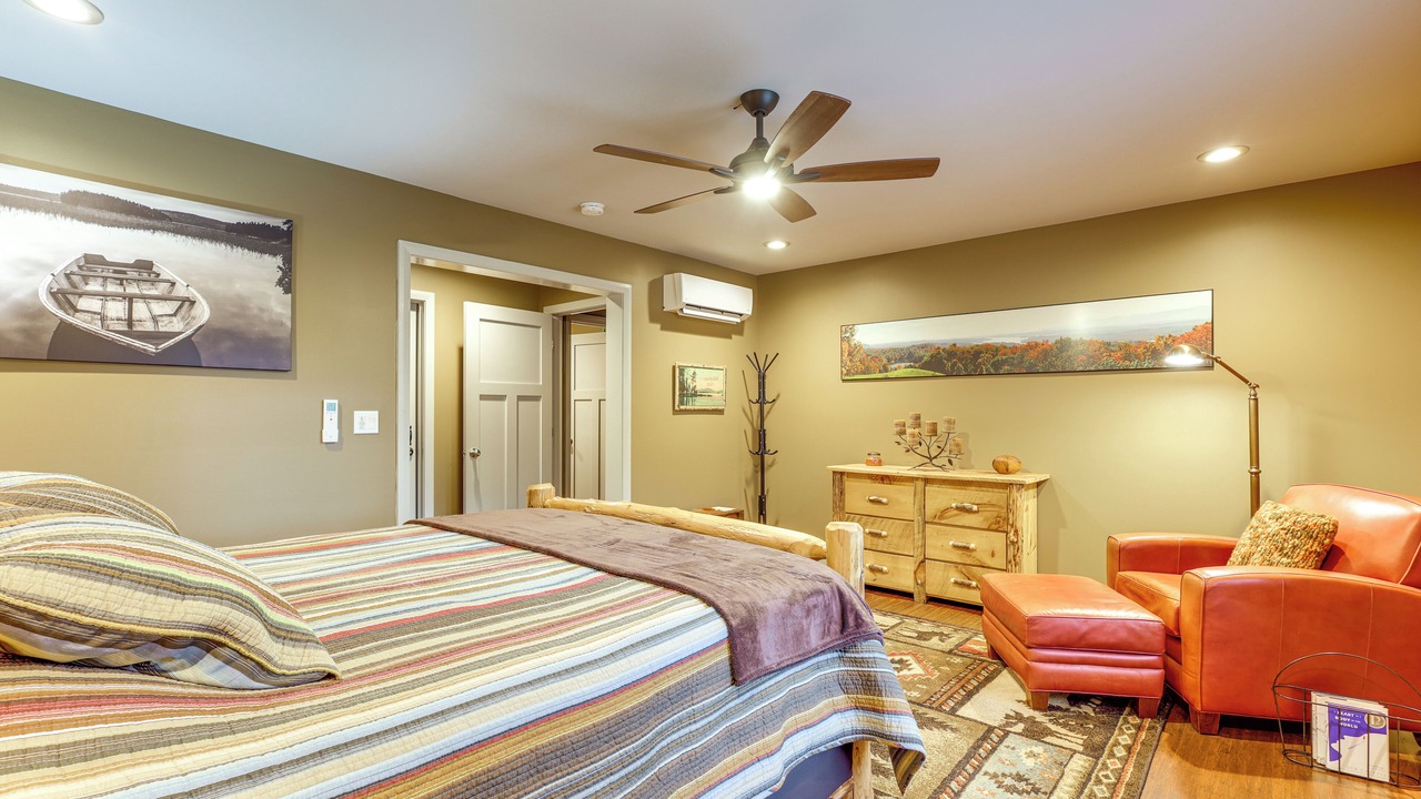 Photo of Bedroom in Chestertown