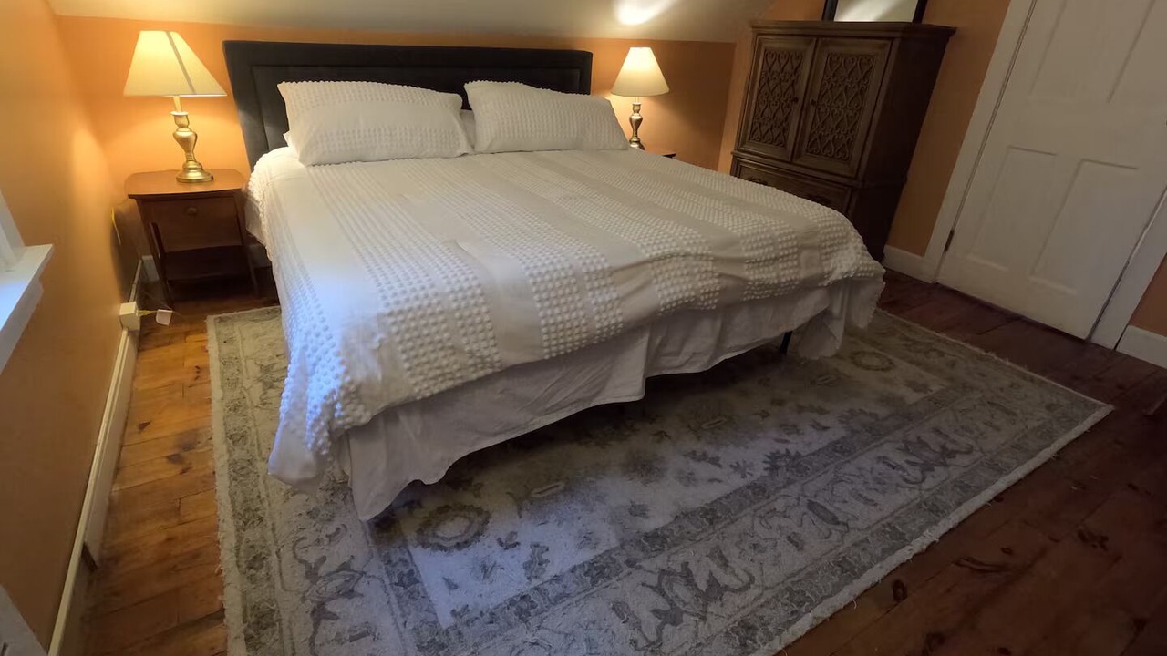 Photo of Bedroom in Ithaca