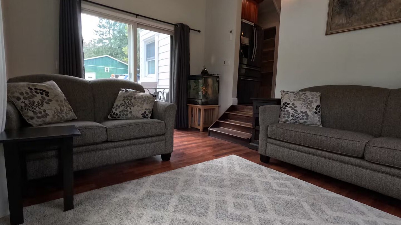 Photo of Livingroom in Ithaca