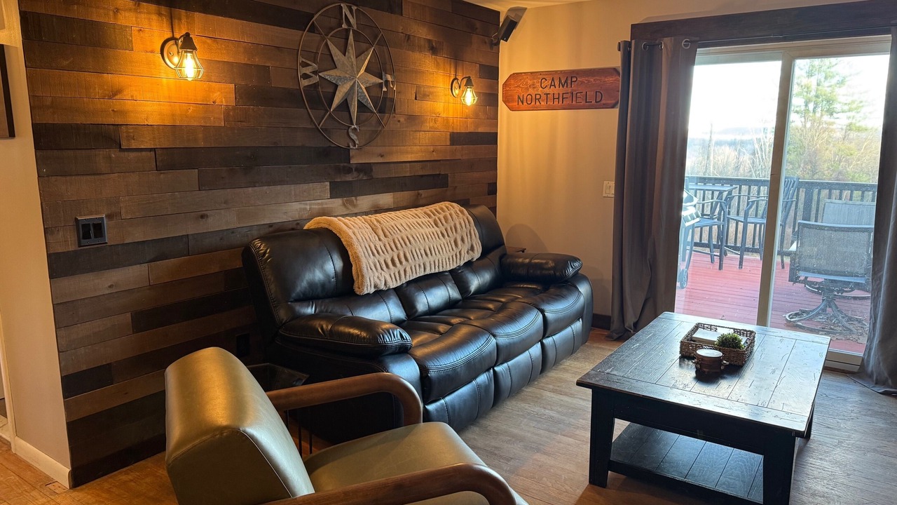 Photo of Livingroom in Northfield
