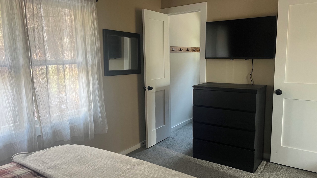 Photo of Bedroom in West Townshend