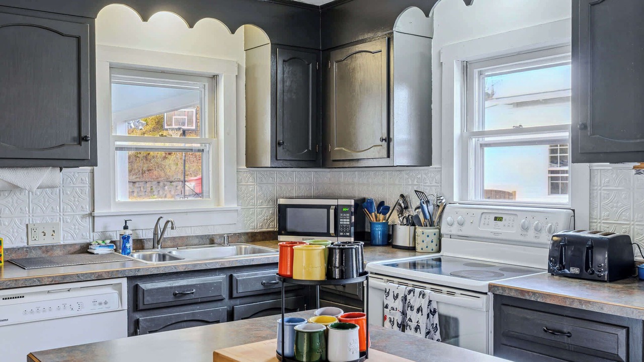 Photo of Kitchen in West Hartford