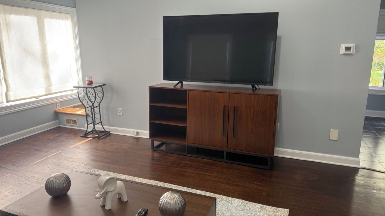 Photo of Livingroom in Norwalk
