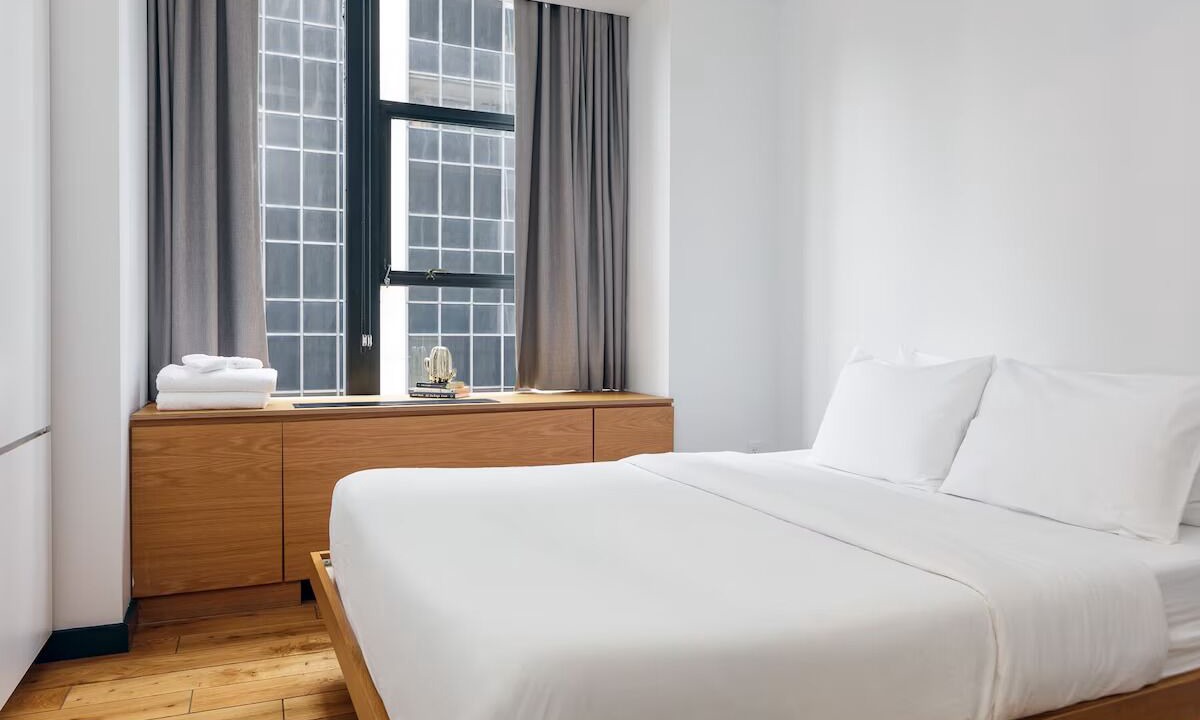 Photo of Bedroom in Financial District