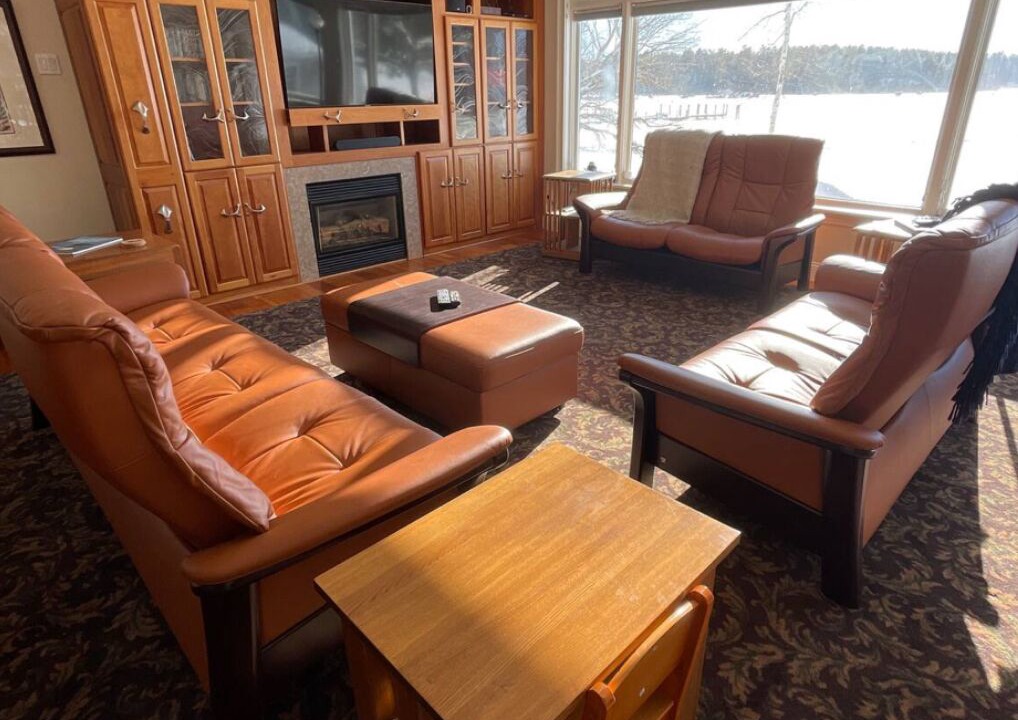 Photo of Livingroom in Center Tuftonboro