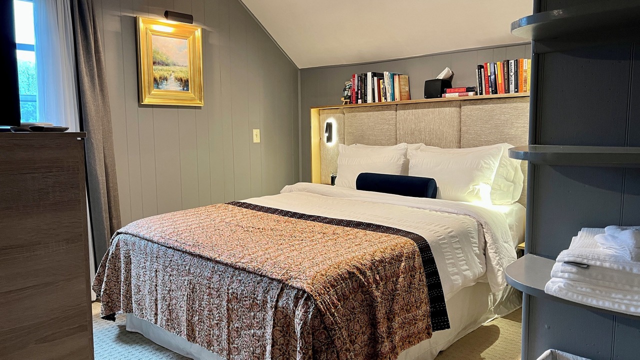 Photo of Bedroom in Maynard