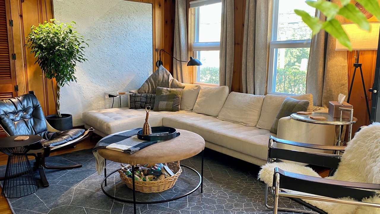 Photo of Livingroom in Maynard