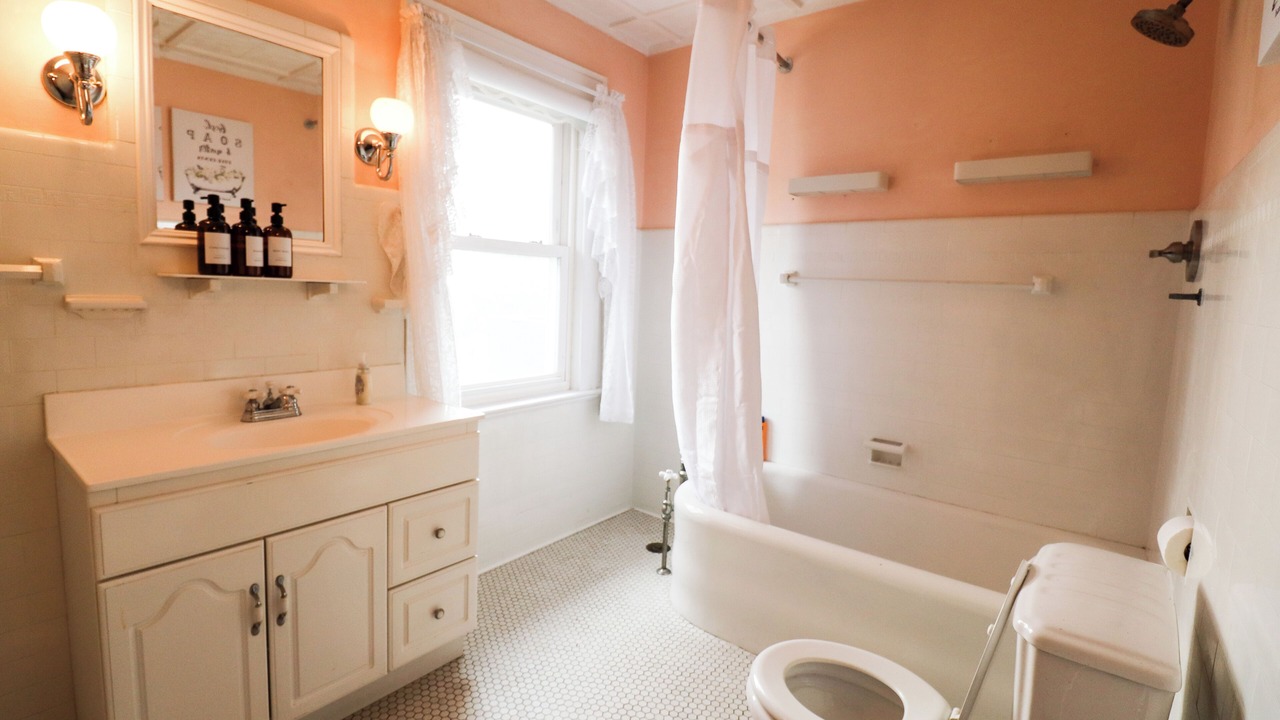 Photo of Bathroom in Niagara Falls