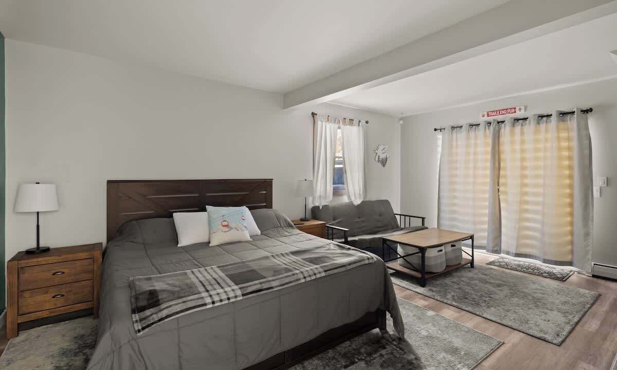 Photo of Bedroom in Wardsboro